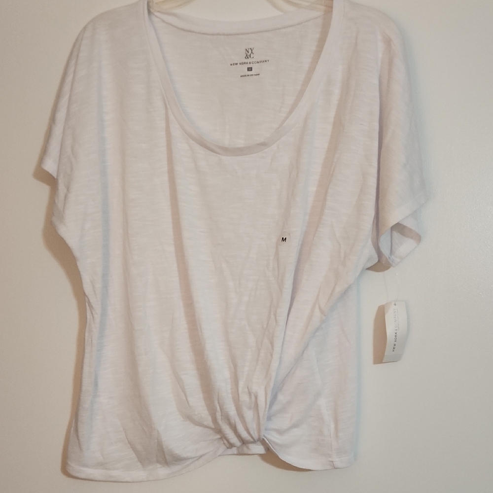 New York & Company White/blue Short Sleeve Top